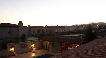 Teddy アラカティ